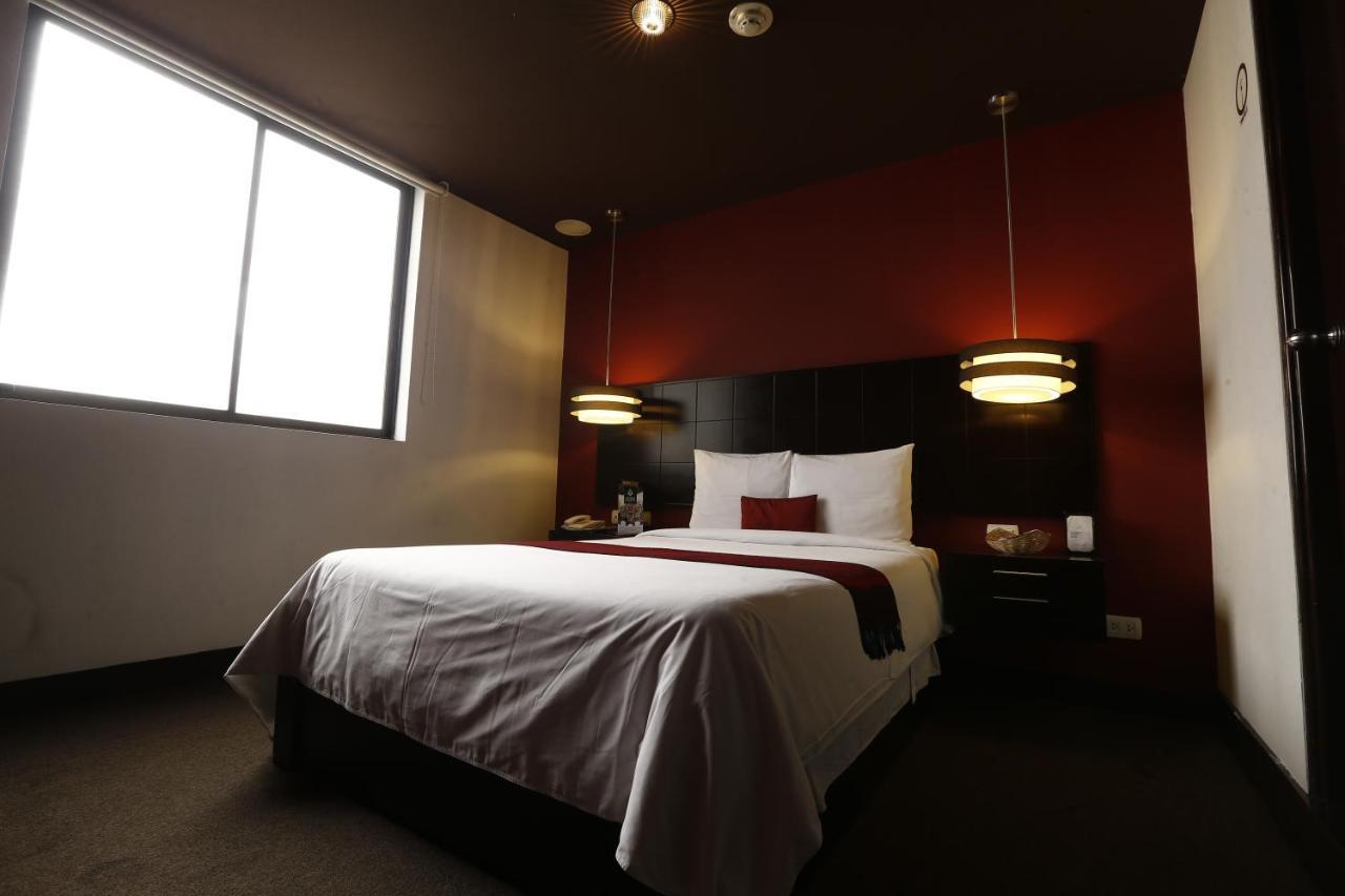 Hotel Ginebra Lima Buitenkant foto