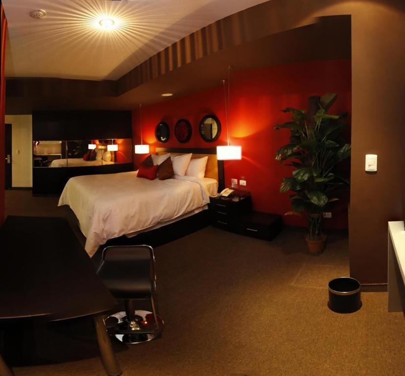 Hotel Ginebra Lima Buitenkant foto