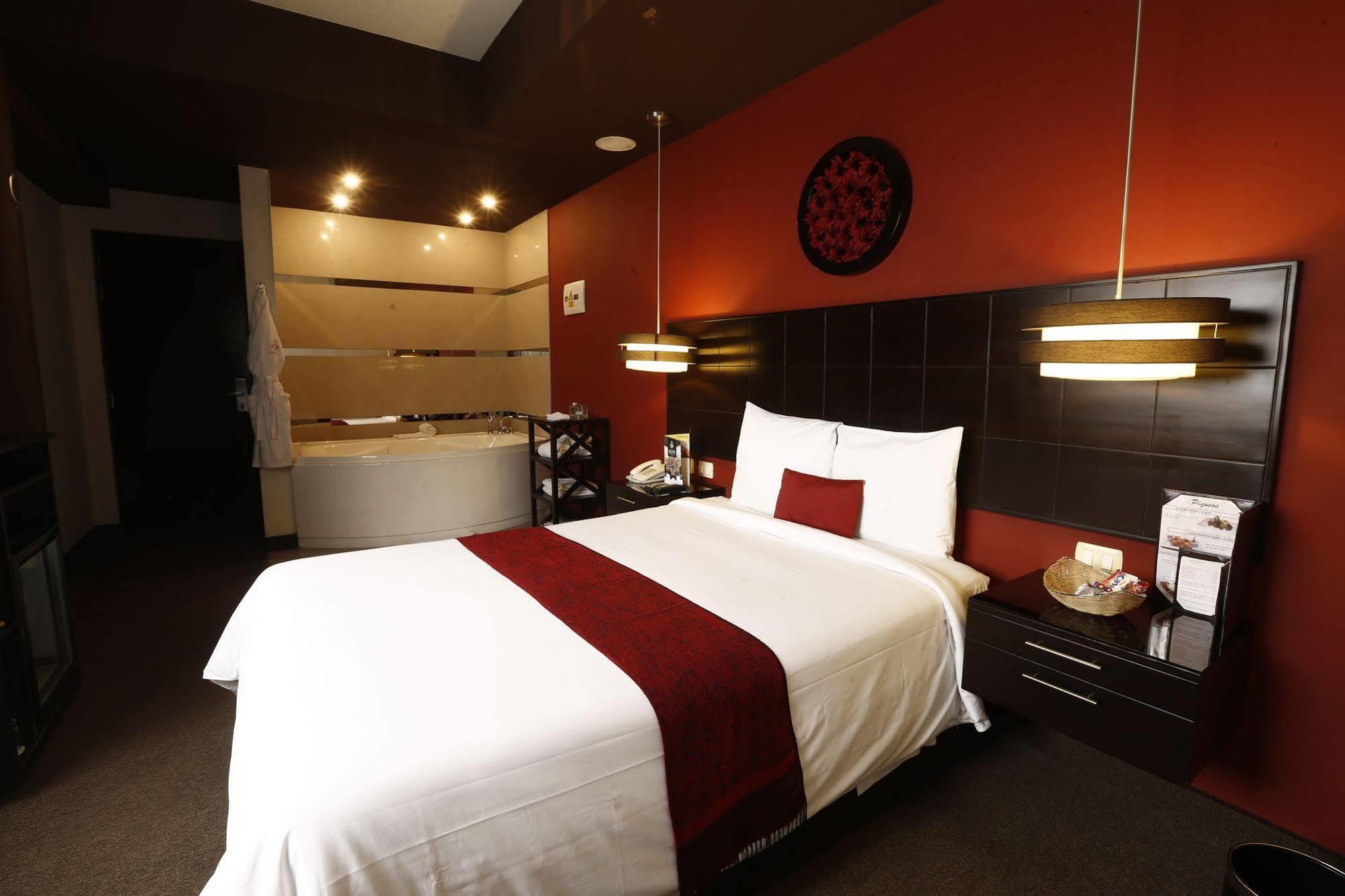 Hotel Ginebra Lima Buitenkant foto